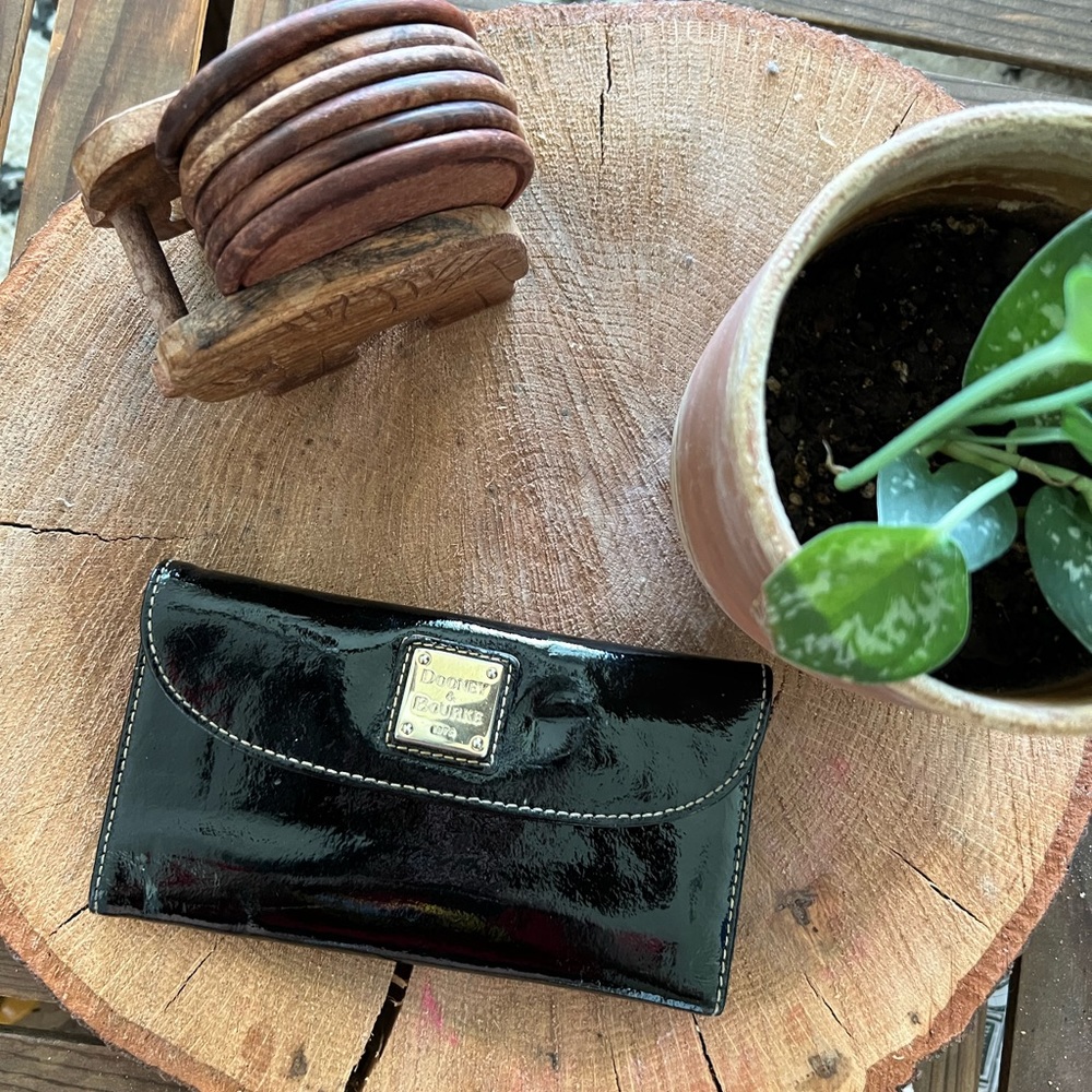 Dooney & Bourke Wallet